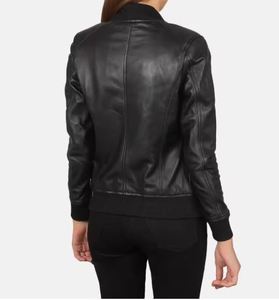 Chaqueta Bomber de Cuero PU Negra para Mujer, Estilo Motero, Cierre de Cremallera, Corte Ajustado, para Otoño, Largo Regular, Color Sólido - Product Image 2