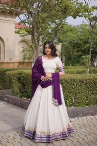 Conjunto de Lehenga Choli de Viscosa Jacquard Premium para Mujer, Marca Onam, con Dupatta en Contraste - Product Image 3