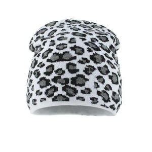 Gorro de Punto Reversible con Logotipo Personalizado, Gorro de Calavera Estilo Y2K, Gorro de Invierno Cálido, 100% Acrílico, Unisex, Adulto, Fabricación OEM - Product Image 1