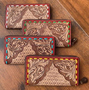 Porte-monnaie en cuir sculpté usiné à la main pochette étui de téléphone élégant multi-utilisations nouveau Design portefeuilles en cuir occidental pochette à la main - Product Image 5