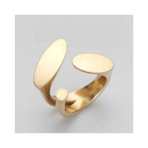 Rond de serviette feuille en métal doré Anneaux de serviette design feuilles pour décoration de table de mariage et de fête Anneaux de serviette en or - Product Image 5