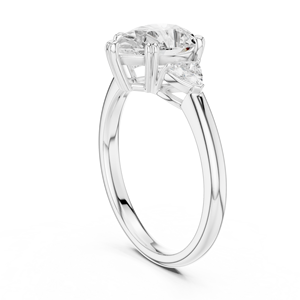 Bague de fiançailles de luxe en or blanc avec trois diamants taille poire, bijoux fins pour femme - Product Image 2