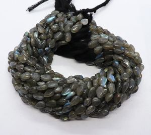 Cuentas de Labradorita Natural AAA en Forma de Pera Lisa, Hilo de 13 Pulgadas, 7x10 MM, Perlas de Labradorita con Taladro Recto en Forma de Pera, Venta al por Mayor - Product Image 1