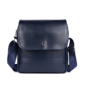 Sac à bandoulière élégant bleu marine Lagarto Arrival, léger et tendance, disponible à la vente, fourni par un fournisseur indien. - Product Image 1