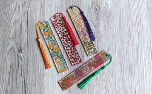 Marcapáginas Decorativo de Resina con Hojuelas Doradas, Personalizado con Nombre, Estilo Art Deco, Regalo Personalizado para Estudiantes y Profesores - Product Image 6