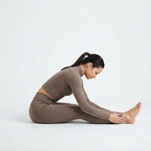 Conjunto Deportivo de Dos Piezas para Mujer, Top Corto de Manga Larga con Cuello Alto y Leggings de Cintura Alta, Ropa Deportiva sin Costuras - Product Image 6