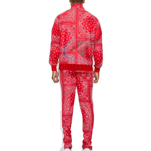 Survêtement d'hiver respirant à capuche pour homme, design moderne, écologique, idéal pour l'entraînement actif - Product Image 3