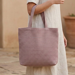 Bolsa de Mano Tejida de Estilo Moderno para Damas, Bolsa de Compras, Bolsa de Ropa Tejida Resistente y Fácil de Transportar - Product Image 1