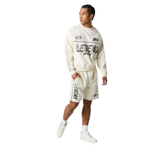 Ensemble de vêtements de week-end pour homme avec sweat-shirt en molleton 100% coton et short décontracté respirant pour la détente en plein air - Product Image 1