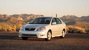 Corolla XRS 2005 en excellent état, prête à être expédiée - Product Image 3