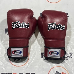 นวมชกมวยหนังแท้ Fairtex สำหรับฝึกซ้อมมวยไทย คิกบ็อกซิ่ง ฟิตเนส อุปกรณ์กีฬาในยิม - Product Image 2