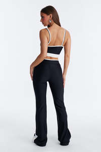 ชุดเซ็ตสองชิ้นเอวสูงไซส์ใหญ่ แห้งเร็ว สำหรับฤดูหนาว ชุดโยคะรัดรูป เสื้อผ้ากีฬาฟิตเนส ไร้ตะเข็บ สีพื้น เป็นมิตรกับสิ่งแวดล้อม - Product Image 4