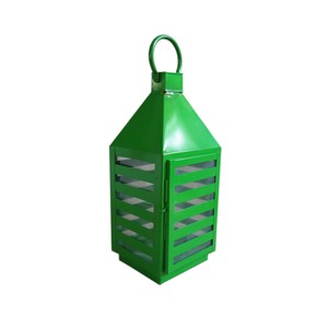 Lanterne à bougie en métal orange, toit plat, cheminée cylindrique, poignée en fil métallique, panneau grillagé à lattes, cadre carré en fer, pour table - Product Image 2