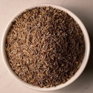 Graines de Foin Frais Naturelles de Haute Qualité, Épice Entière de Qualité Alimentaire pour Assaisonnement, Usage Herbal et Exportation Mondiale - Product Image 4