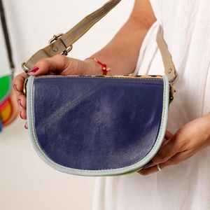 Mới Sang Trọng Của Phụ Nữ Crossbody Túi Thiết Kế Phương Tây Chính Hãng Da Bò Da Vòng Tay Flap Túi Xách Mới Fashioned Phụ Nữ Phong Cách - Product Image 4