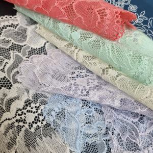 Cinta de Encaje Elástica con Diseño Floral, 13.5cm de Ancho, Ligera, para Lencería, Vestidos y Decoración Nupcial - Product Image 3