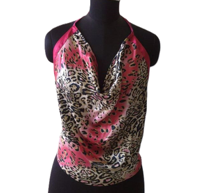 T-shirt décontracté en coton mélangé à col en V noir à porter tous les jours, manches courtes retroussées, vêtements décontractés pour filles, t-shirts à col en V - Product Image 4