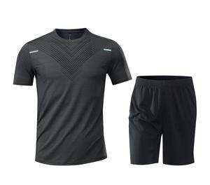 Ensemble T-shirt et short réfléchissant unisexe respirant à séchage rapide avec taille élastique pour homme – Collection été - Product Image 3