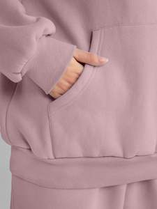 Conjunto deportivo de dos piezas para mujer, color rosa polvoriento, sudadera con capucha extragrande y pantalones jogger, ropa deportiva informal de lana para invierno, para el gimnasio. - Product Image 4
