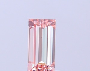 Diamant rose intense fantaisie taille baguette de 0,73 carat, cultivé en laboratoire IGI, clarté VVS2, coupe très bonne, pierre précieuse de luxe - Product Image 5