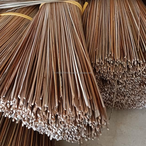 Escoba de Coco Ecológica Ligera de Primera Calidad, Exportador Confiable de Vietnam, Mejor Precio para Pedidos al por Mayor, Gran Cantidad Disponible - Product Image 4