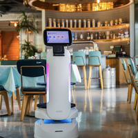 Robot de service alimentaire intelligent 2026 avec télécommande, robot serveur de restaurant, robot de livraison de nourriture commercial pour la restauration