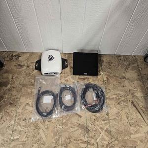 Écran GPS agricole Trimble GFX 750, livraison rapide, achat pour des données de terrain précises et des solutions de gestion des cultures de qualité supérieure - Product Image 2