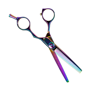 Ciseaux à effiler les cheveux en acier inoxydable de 6,0 pouces de haute qualité avec logo personnalisé, lames affûtées OEM, pointe arrondie, finition arc-en-ciel, outil de coiffure - Product Image 5