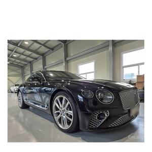 Bentley Continental 4.0 GT Modelo Diciembre 2020 con Caja de Cambios Automática y Asientos de Cuero, 7,500 km, Volante a la Izquierda - Product Image 2