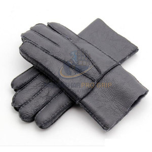 Gants de conduite Premium Mobility Wear conçus pour des routines confortables et des activités quotidiennes - Product Image 2