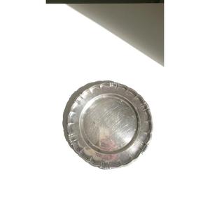 Assiette antique en étain style floral, assiettes et plats en laiton pour service alimentaire, artisanat décoratif, assiette de présentation, fournitures pour événements - Product Image 1