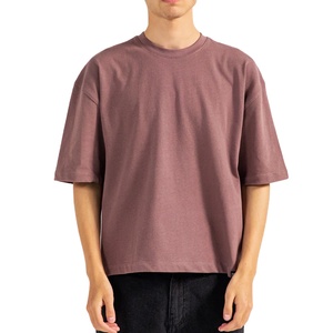 Camiseta Oversize para Hombre, Fabricada con Algodón Premium, Corte Holgado, Lisa, Estilo Urbano, de Alta Calidad - Product Image 1