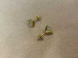 Pendientes de tuerca populares de moissanita con corte cojín de 5 mm, de plata 925 chapada en oro amarillo, ideales para regalo de mujer. ¡Venta caliente! - Product Image 5