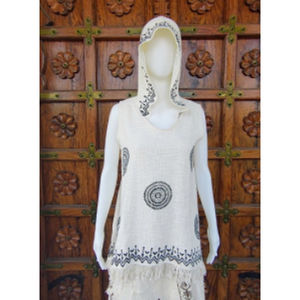 Top sin mangas con capucha y flecos de algodón y yute tejido estilo bohemio tribal para mujer, diseños personalizados - Product Image 1