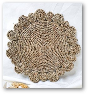 Round Classic Eco-Friendly Seagrass Placemat <b>Cup</b> <b>Mat</b> Set with Natural Braid Design Water Hyacinth Material Vietnam Crafted - Product Image 5