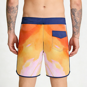 Shorts de playa de primera clase para hombre, elásticos, de gimnasio, de spandex y poliéster, con bolsillo, de secado rápido y transpirables. - Product Image 5