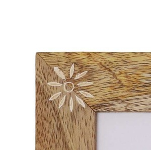 Cadre photo élégant en os incrusté |   Présentoir photo décoratif fait main - Product Image 2