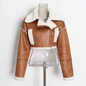 Veste en cuir pour femme avec boutons-pression, finition douce de qualité supérieure, vêtement d'extérieur décontracté et tendance, fabrication OEM ODM sur mesure, vente en gros en vrac - Product Image 6