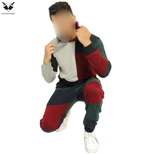 Conjunto de 2 Piezas en Color Sólido, Chándal Simple de Buena Calidad Hecho a Mano, Chándal de Corte Regular de Manga Larga - Product Image 5