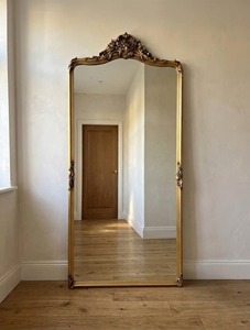 Espejo de pie antiguo dorado con marco ornamentado para dormitorio, sala de estar y decoración de interiores de lujo, procedente de la India. - Product Image 3