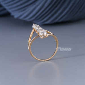 แหวนมอยส์ซาไนต์ทรงรีรูปหยดน้ำประดับมรกตทองคำขาว 14K สำหรับผู้หญิง หรูหรา น้ำหนักรวม 1.53 กะรัต น้ำหนัก 2.59 กรัม เครื่องประดับชั้นดี - Product Image 6