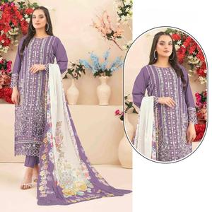 Nuevo traje de algodón cambray pesado con bordados elaborados y detalles de cordón, con dupatta. - Product Image 2