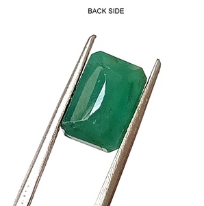 Piedra Preciosa de Esmeralda Zambiana Verde Natural de Corte Esmeralda de 3.60 Quilates para Joyería - Product Image 6