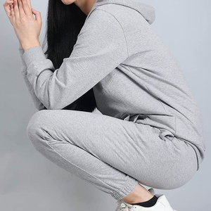 Conjunto Deportivo de 2 Piezas de Alta Calidad, Sudadera Corta de Manga Larga y Pantalones Deportivos Anchos con Corte de Campana para Mujer, Servicio OEM - Product Image 4
