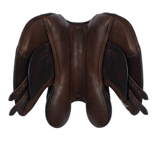 Silla de Doma Inglesa Negra y Marrón de Cuero con Herrajes de Latón y Arco de Madera para Equitación - Product Image 3