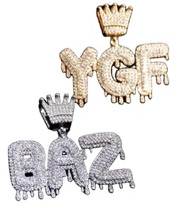 Collar con colgante de letras de goteo helado de plata esterlina de moissanita hermoso colgante de arena personalizado regalo para ella - Product Image 1