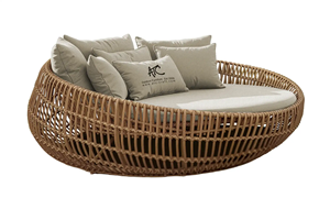 Lit de repos d'extérieur FIJI en rotin rond pour patio et bord de piscine - Product Image 2