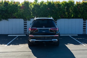 Nouveauté de haute qualité : Mercedes-Benz Maybach GLS 600 d'occasion 2023, voitures propres et bien entretenues à vendre - Product Image 5