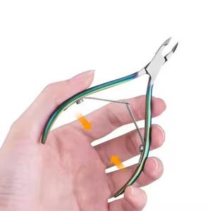 Juego de herramientas profesionales para uñas de acero inoxidable con empujador de cutículas y cortaúñas para el cuidado de las uñas. - Product Image 3