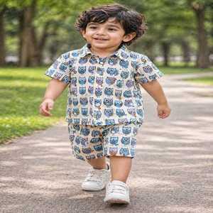 Nouvel ensemble deux pièces d'été pour bébés garçons, chemise à manches courtes et short en coton imprimé oiseaux, tenue formelle - Product Image 1